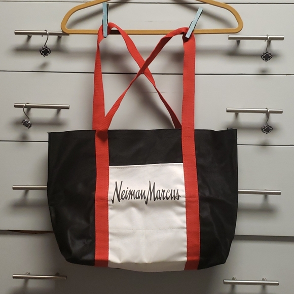 Neiman Marcus tote - Picture 1 of 9